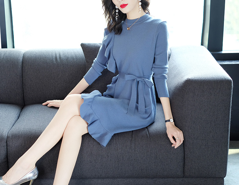 灵子飞飞小香风荷叶边连衣裙左侧