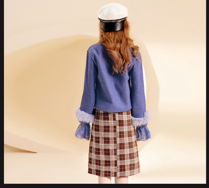 芙娜妮蕾丝拼接连衣裙背面