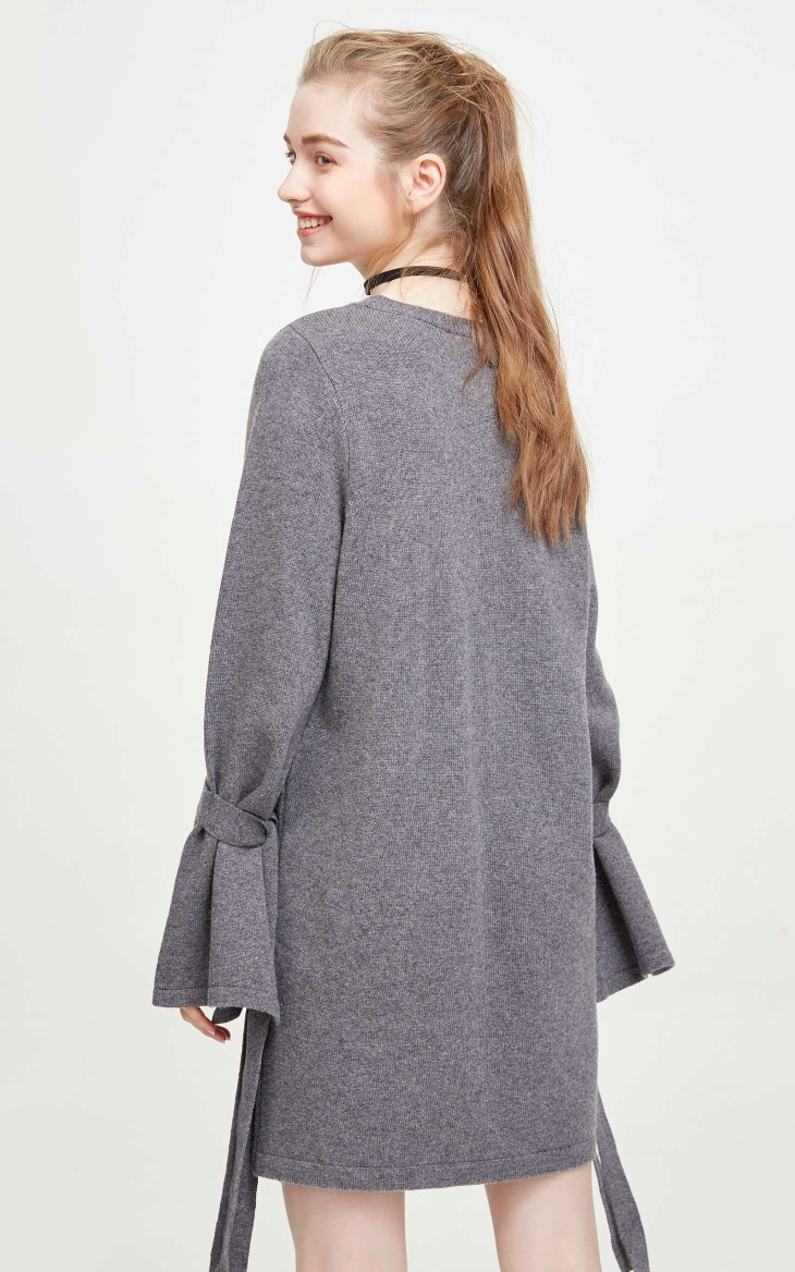 Vero Moda含羊毛针织连衣裙花岗石灰色加花色左侧背面