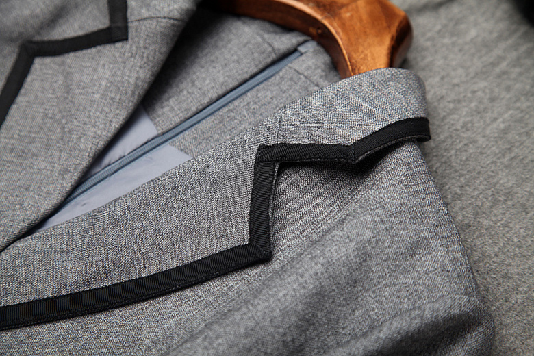 灵子飞飞网纱拼接西装连衣裙领口